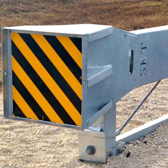 MSKT-barricades-and-signs-0003_570