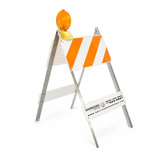 Type-1-barricade-with-light-sign-supply-canada-barricades-and-signs-0001